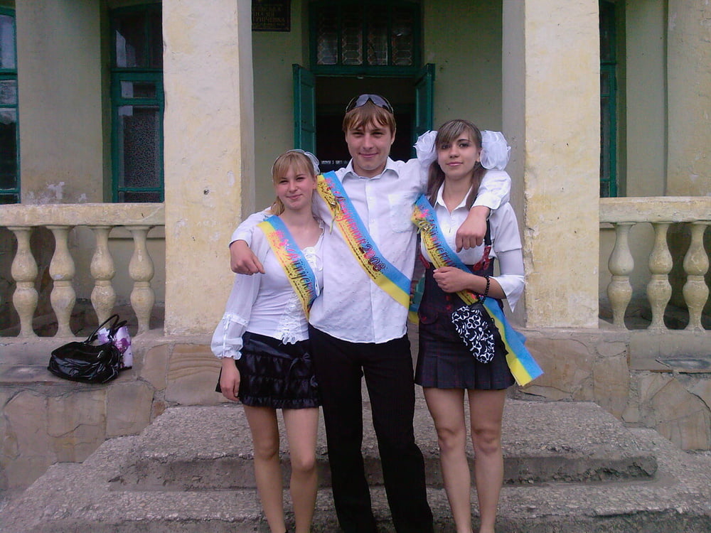 AP00178 Ukrainian graduate student private life #104895942