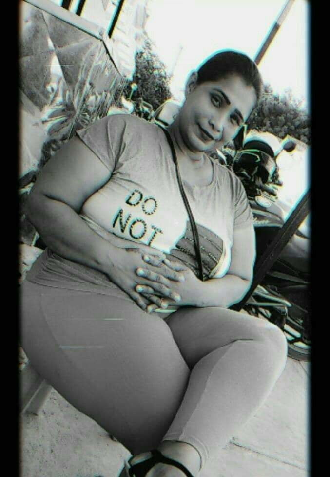 ミス・ディオーサ・エン・パンタロン18
 #106361992