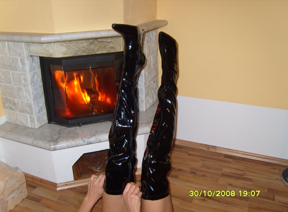 Sexy ladys en overknees 35
 #89526633