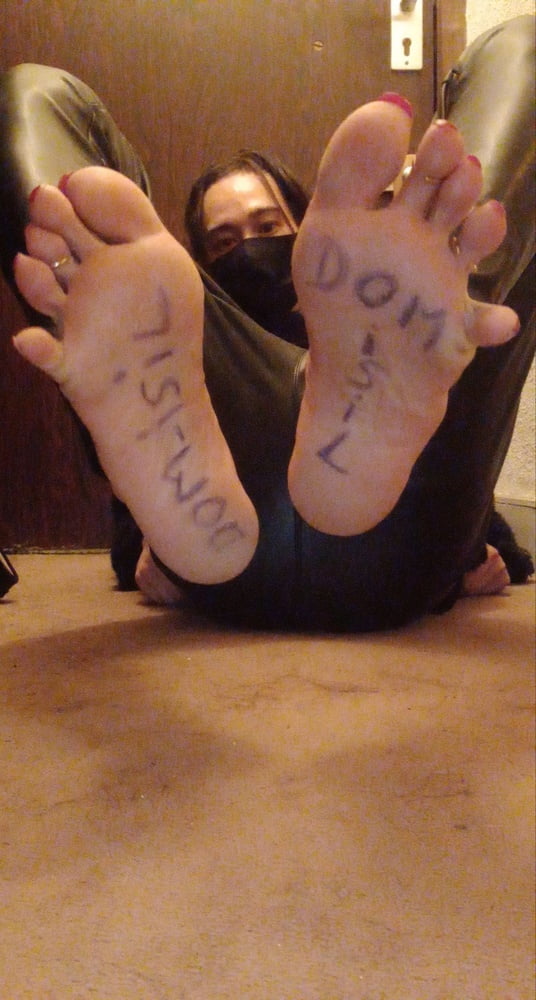 Lindaasian-ts feet for Master DOM_isil #107108696