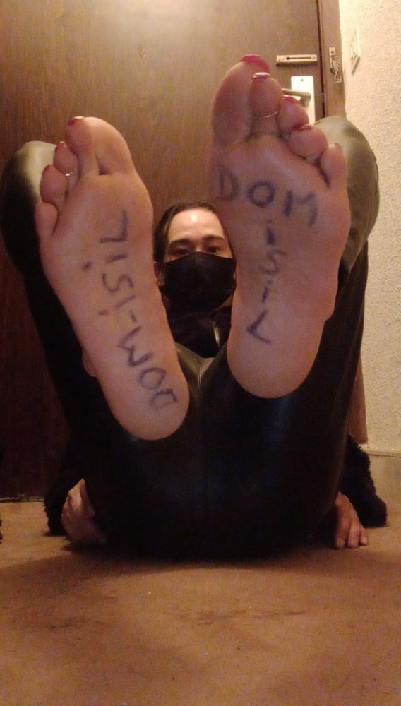 Lindaasian-ts feet for Master DOM_isil #107108704