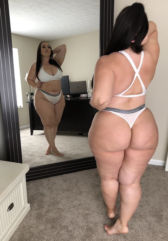 Weiberarsch (2) #96139480