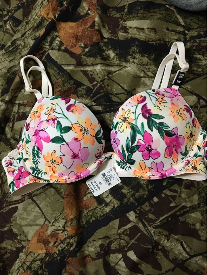 More FB heels and bras #97327110