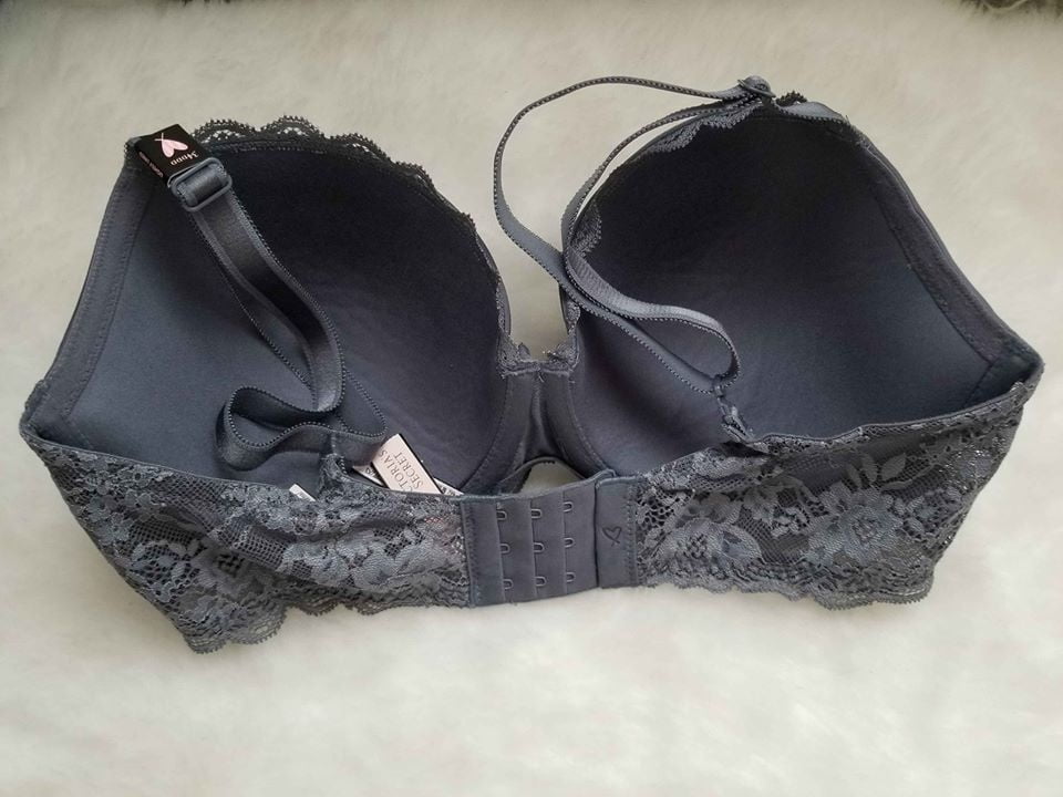 More FB heels and bras #97327117