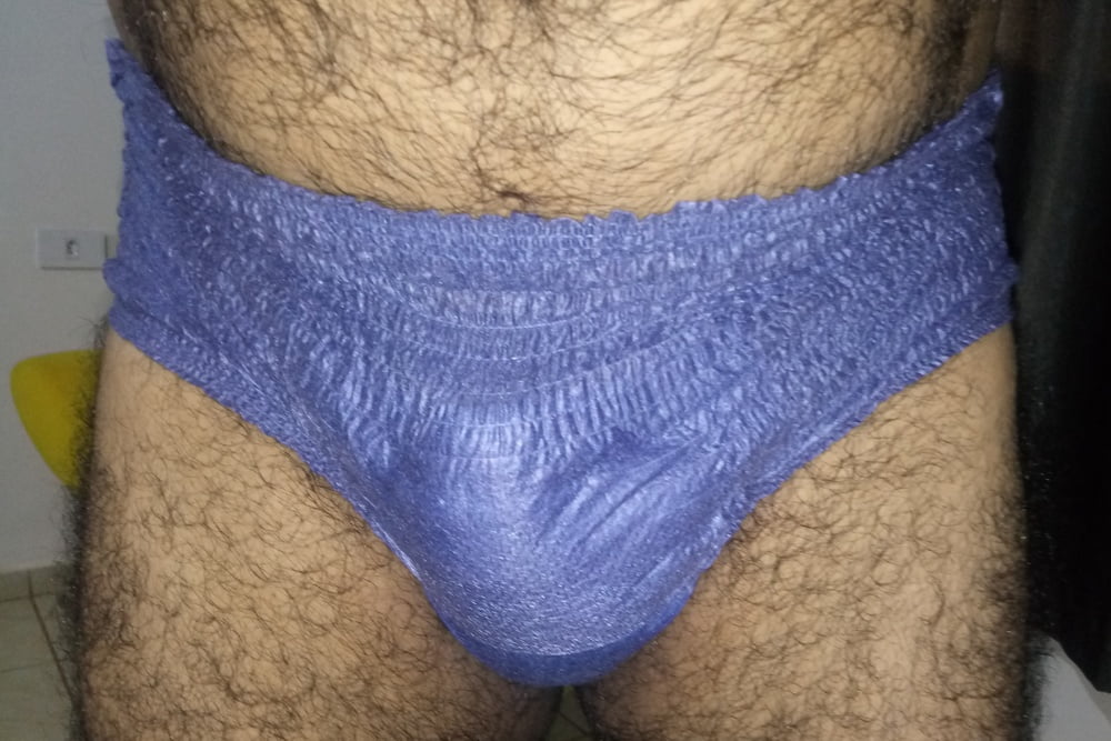 USING BLUE NAPPY TO GO OUT TO WORK #106835843
