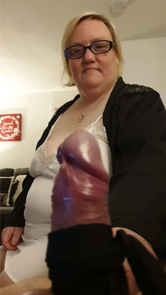 Bbw liz having fun with david on march 9th 2020
 #103896730