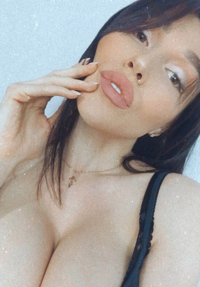 Top Baby ASMR desnuda #109823266