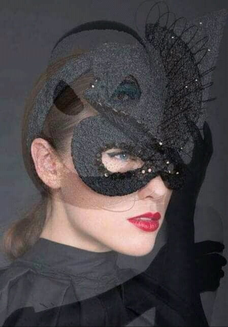 Le Masquerade ... (VM) #105559363