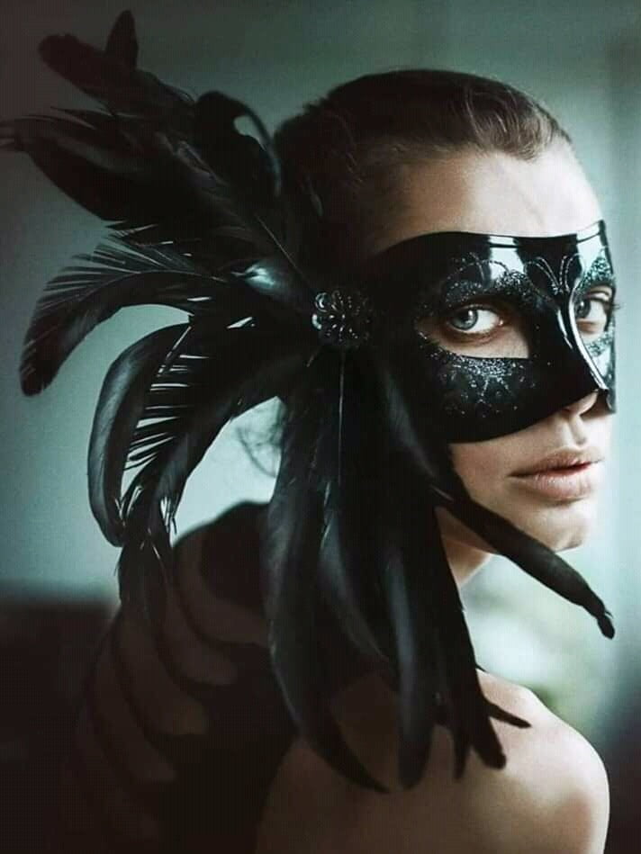 Le Masquerade ... (VM) #105559404