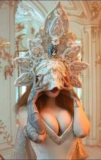 Le Masquerade ... (VM) #105559481