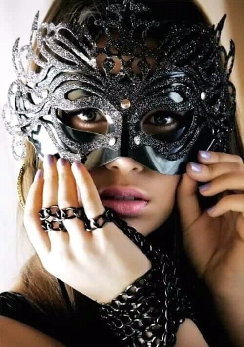 Le Masquerade ... (VM) #105559486
