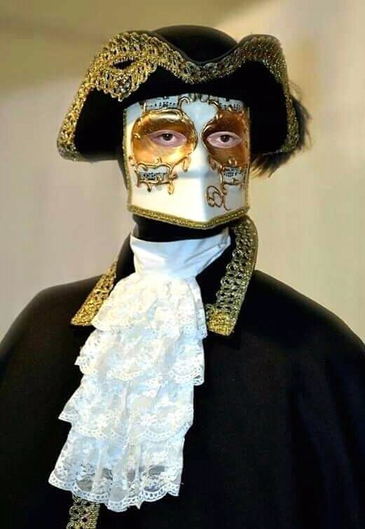 Le Masquerade ... (VM) #105559587