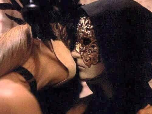 Le Masquerade ... (VM) #105559596