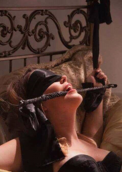 Le Masquerade ... (VM) #105559599