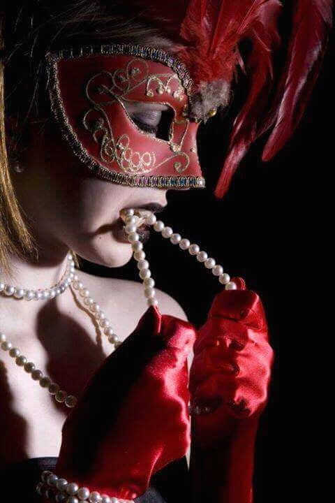 Le Masquerade ... (VM) #105559602
