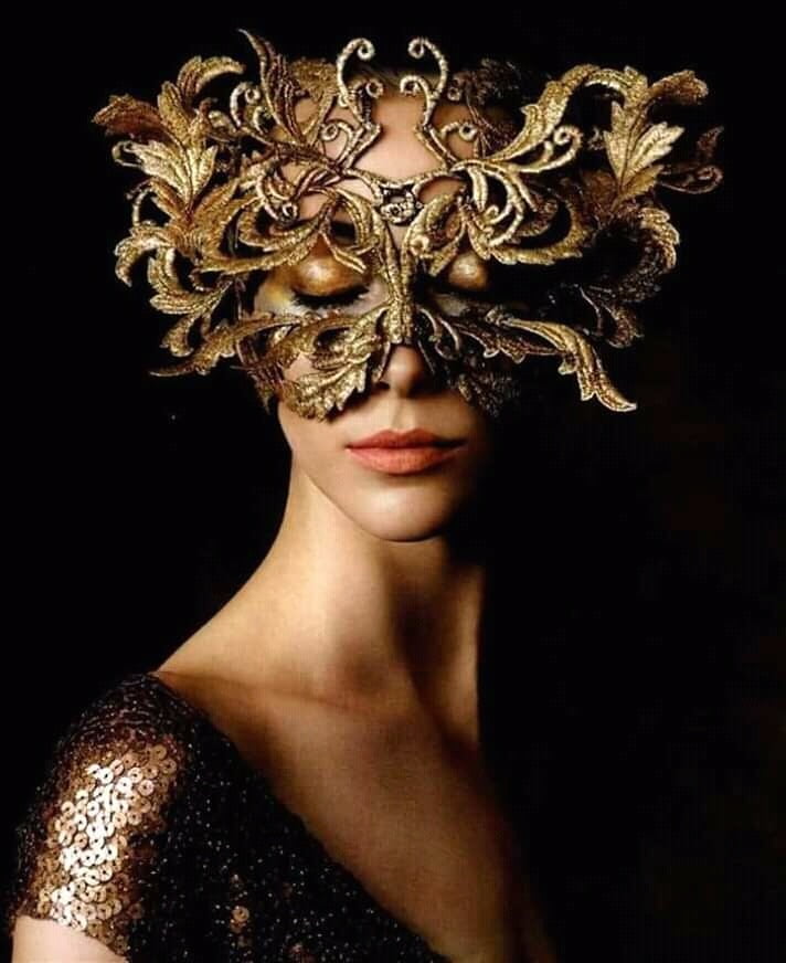 Le Masquerade ... (VM) #105559625