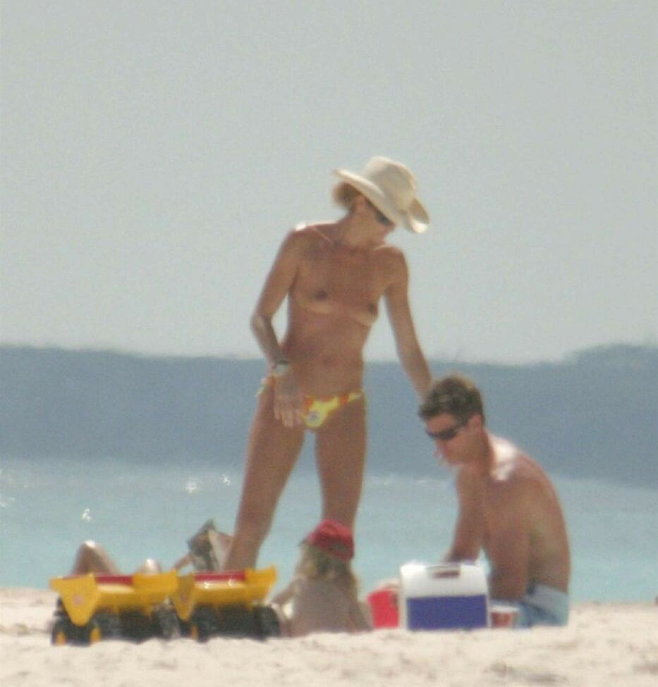 Elle Macpherson nuda #109221209