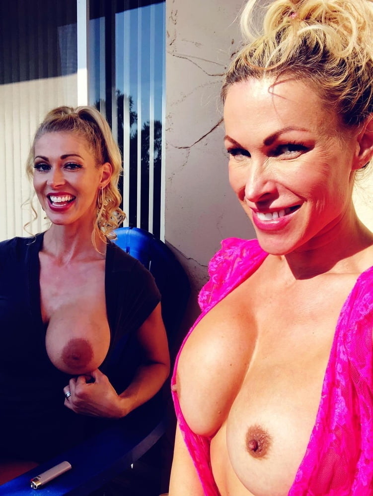 RANDOM MILFS AND MATURES #104556085