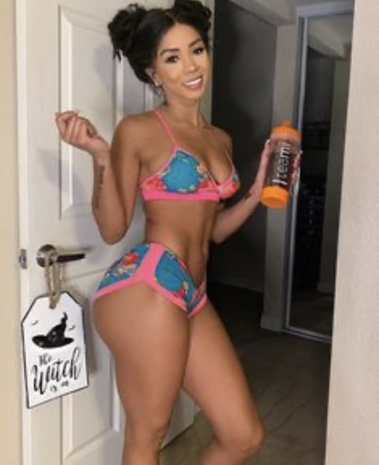 Brittany Renner wank bank 2
 #103902917
