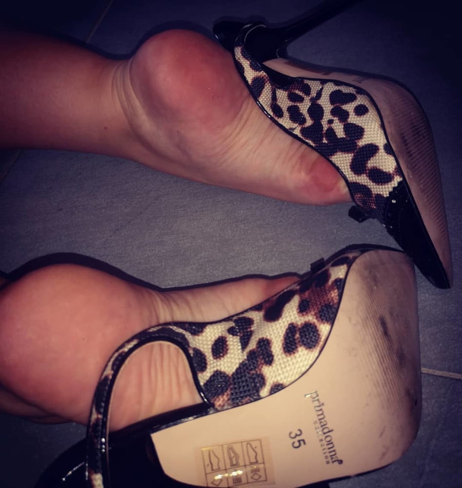 Piedi da sborra 16 #81270662
