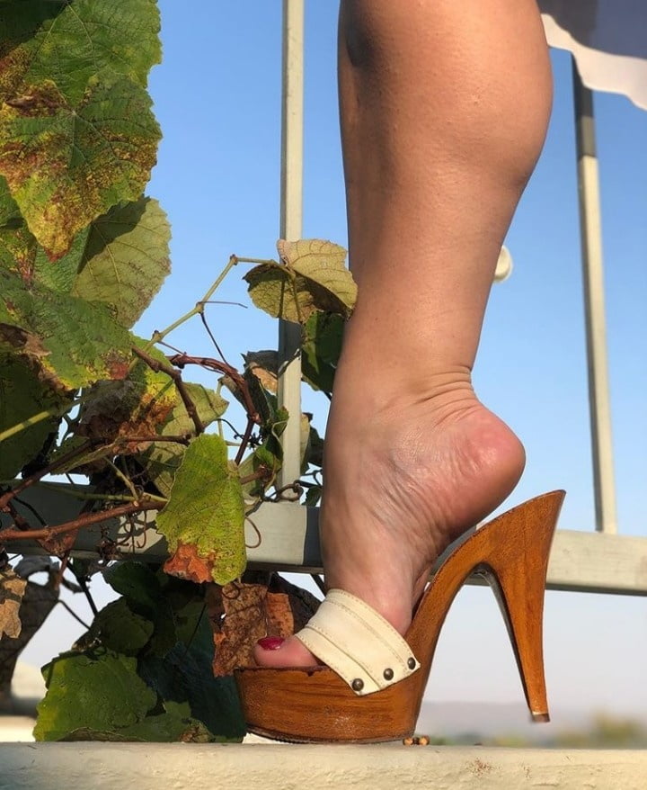 Piedi da sborra 16 #81270706