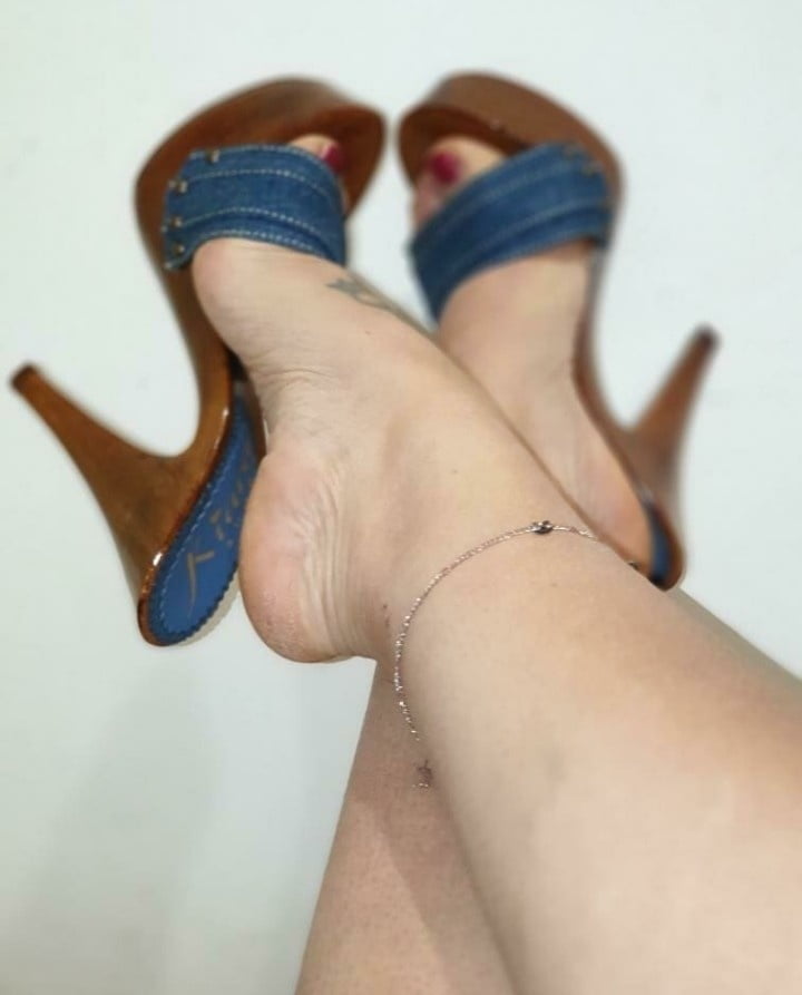 Piedi da sborra 16 #81270746