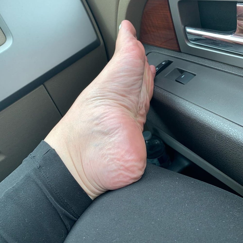 Piedi da sborra 16 #81270790