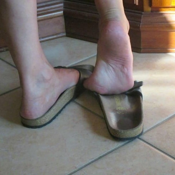 Piedi da sborra 16 #81270890