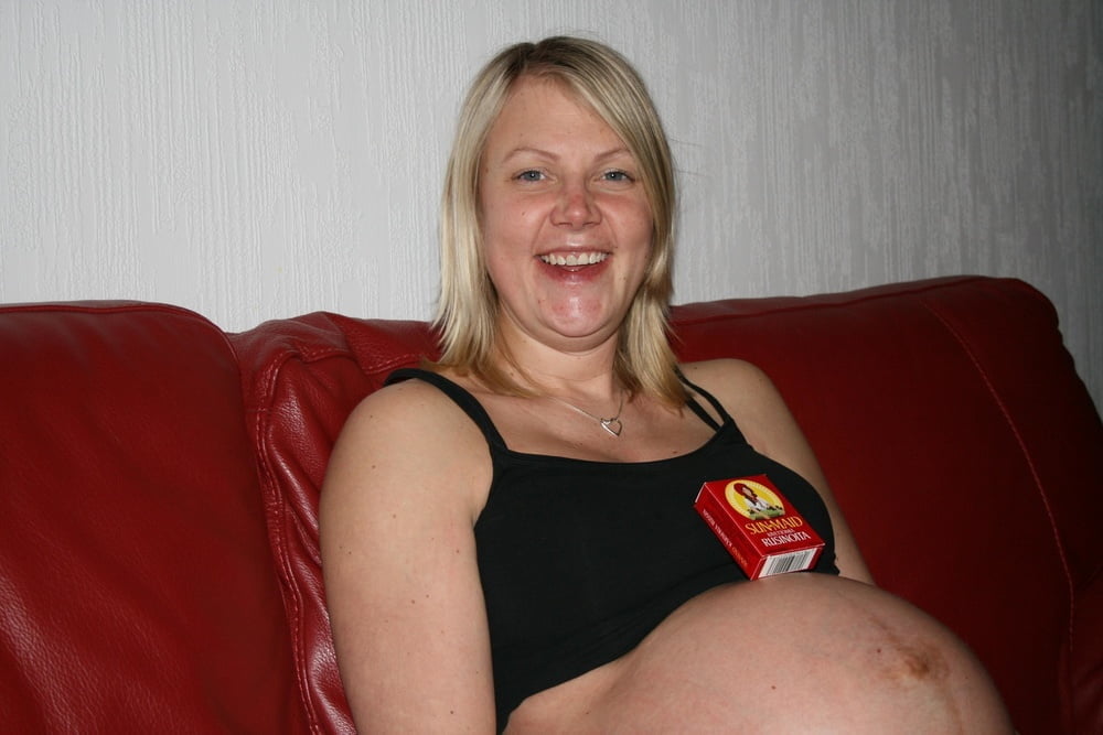 Amateur sueca - embarazada
 #97155016