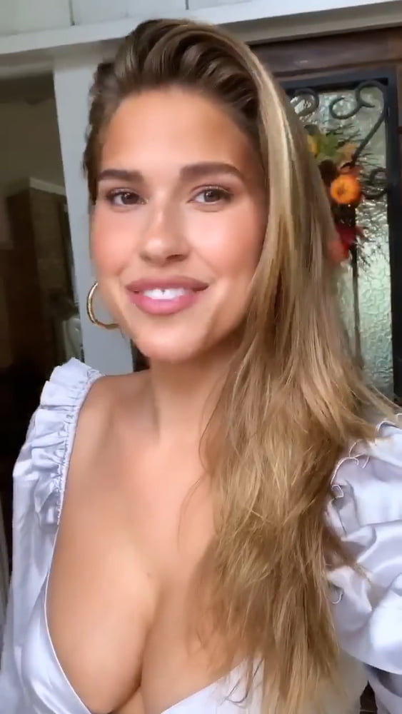 Kara Del Toro #106522447