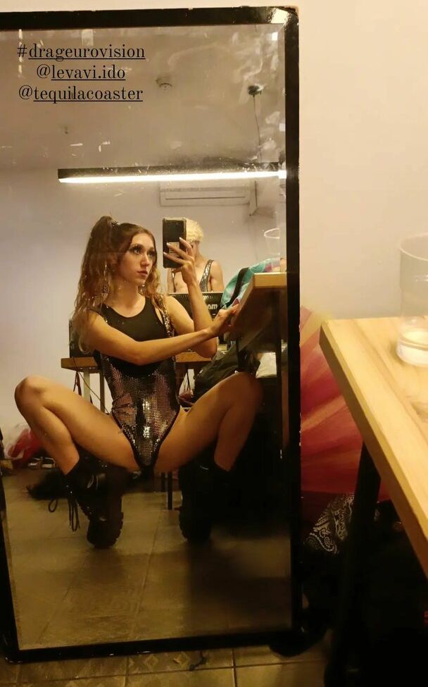 Maya Gottfried nackt #108607639