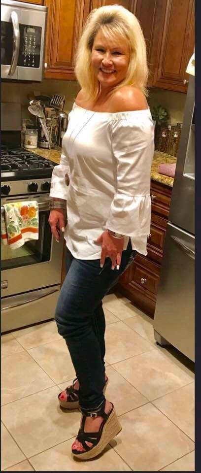 Cuck webslut esposas 8
 #103254947