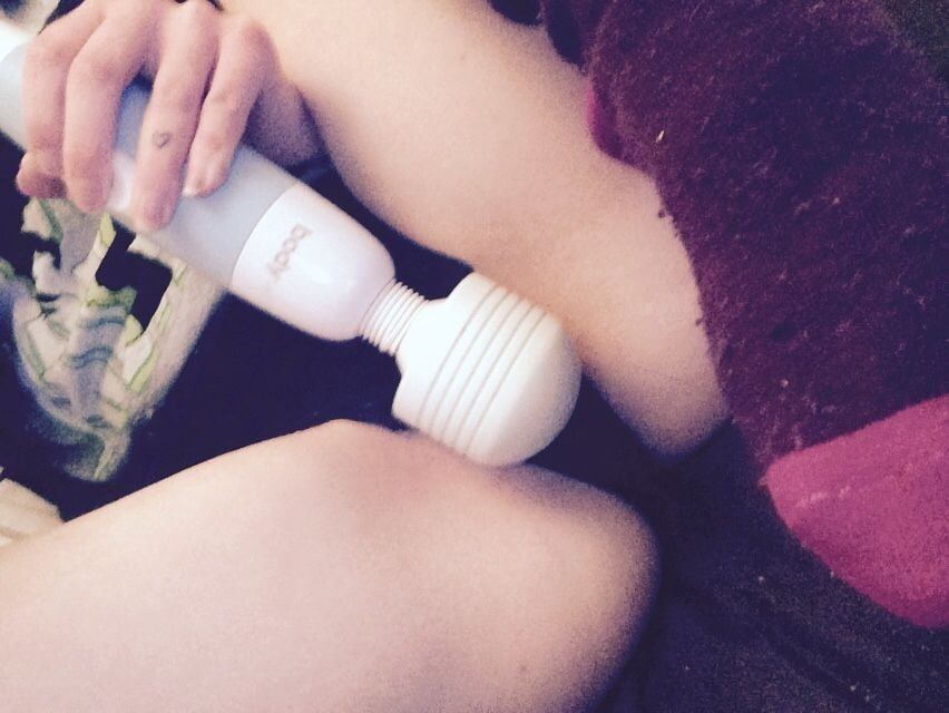 スキニー・タトゥー・ティーン
 #81605418