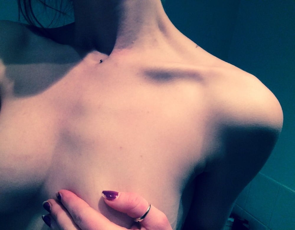 スキニー・タトゥー・ティーン
 #81605717