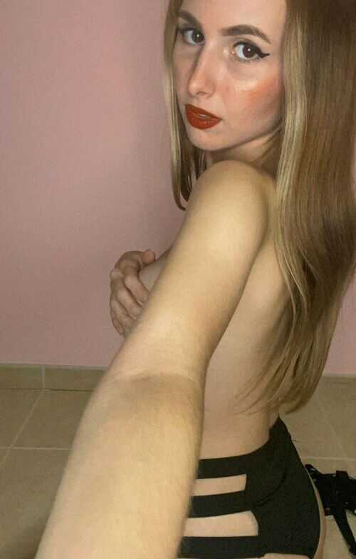 Nuriacaldenteyy nackt #108350945