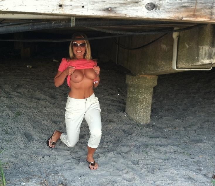 Flip Flop hotties #87815206