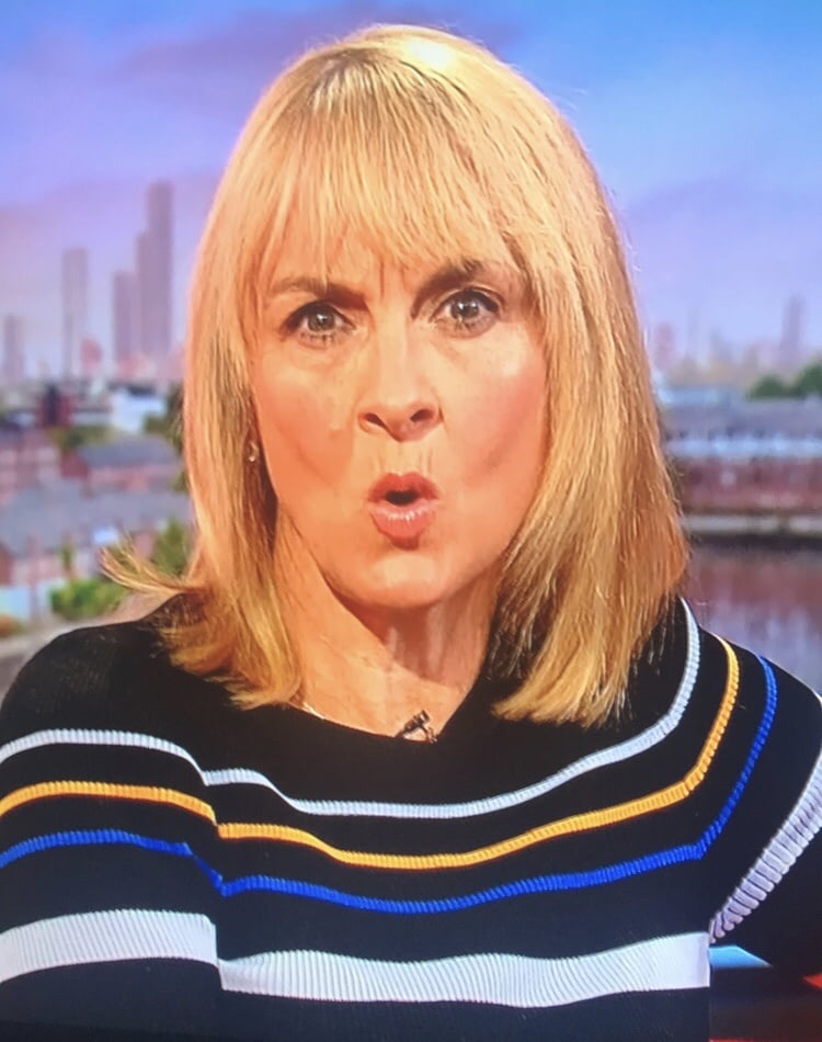 Todays Wank Target..Louise Minchin Showing Off Her Sexy Legs #95657819