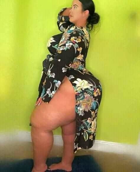 Good lawd she's thick
 #81099917