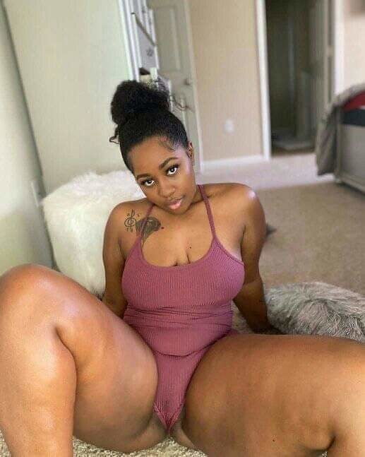Good lawd she's thick
 #81099933