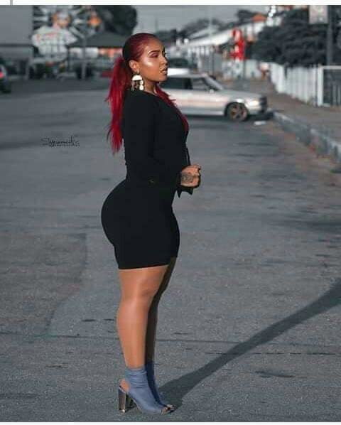 Good lawd she's thick
 #81099957