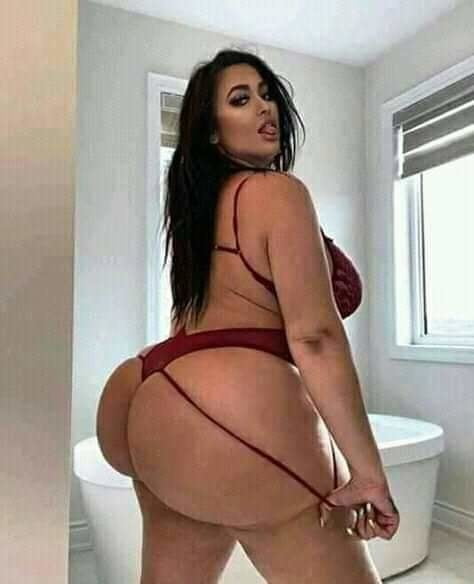 Good Lawd She&#039;s Thick #81100143