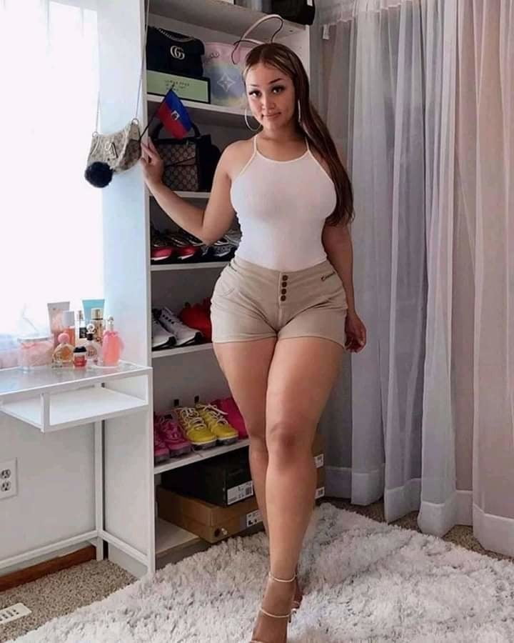 Good Lawd She&#039;s Thick #81100278