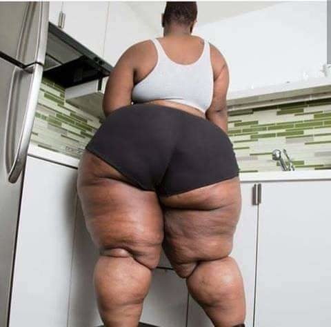 Good lawd she's thick
 #81100298