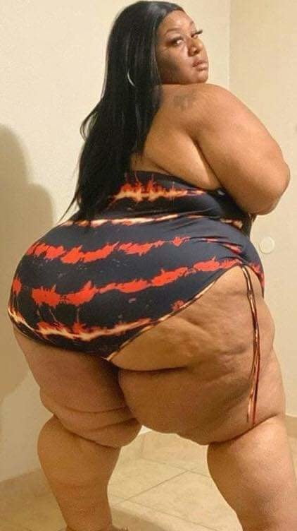 Good Lawd She&#039;s Thick #81100355