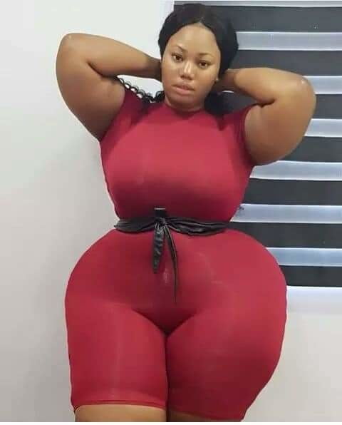 Good lawd she's thick
 #81100367
