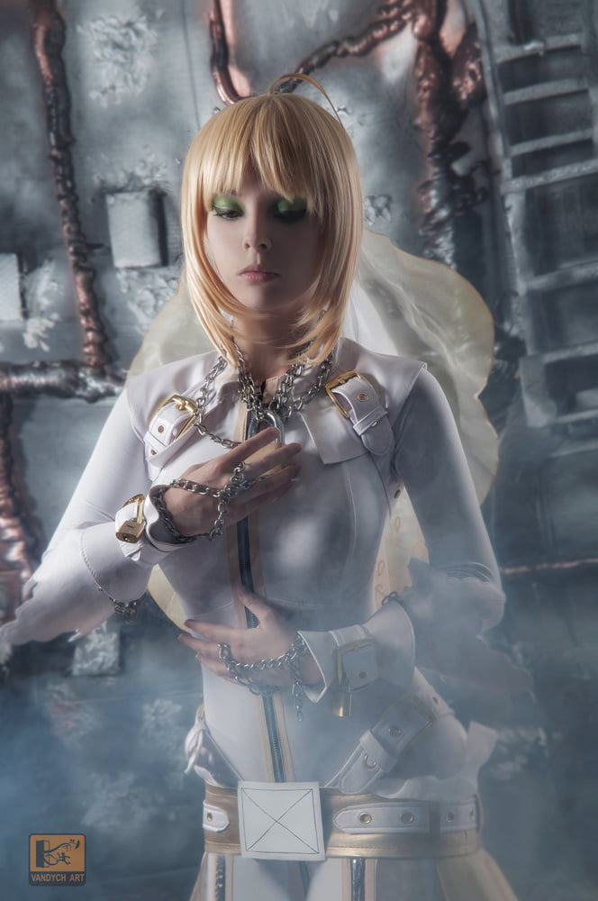 Dhm - saber nero braut
 #87619597