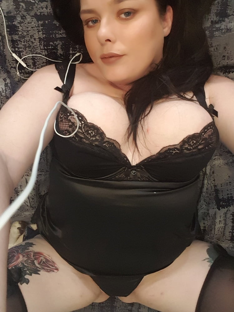 Amber, sexy uk chunky slut
 #88127030