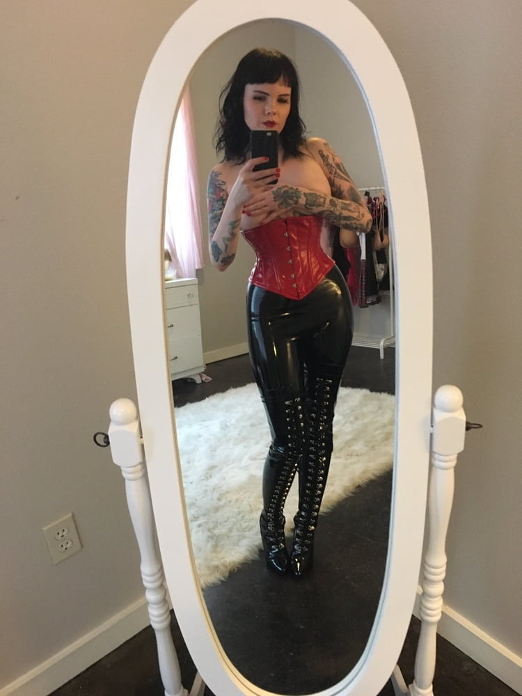 Correct selfie attire - worth doing! #79763833
