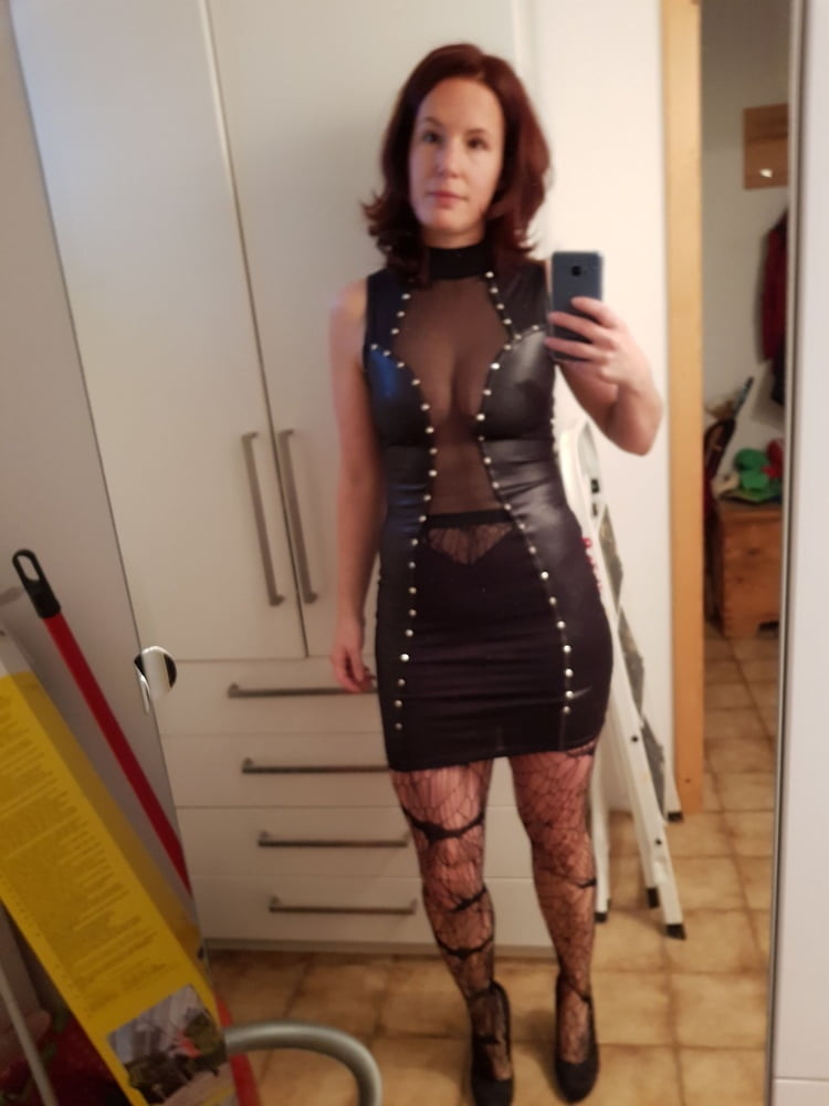 Correct selfie attire - worth doing! #79763873
