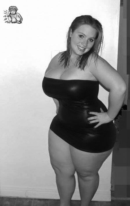 Gordas traga leche #98833684